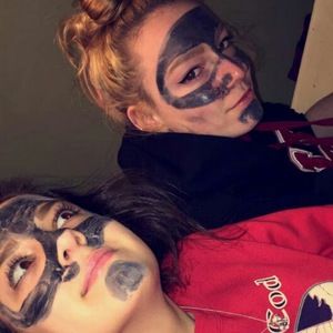 Meet your Posher, Lily